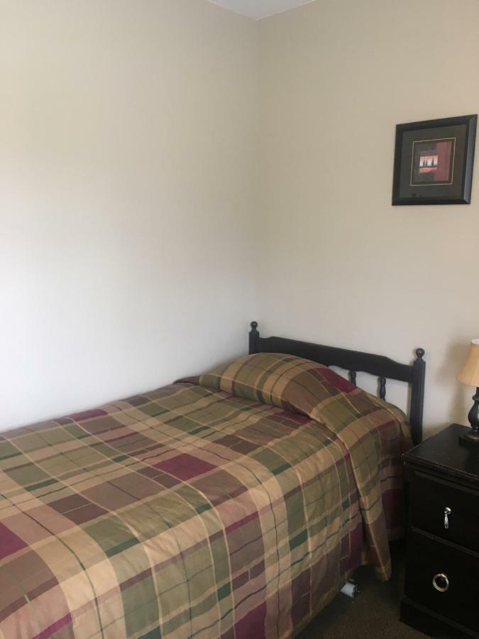 The Country Inn Motel Gander Eksteriør bilde